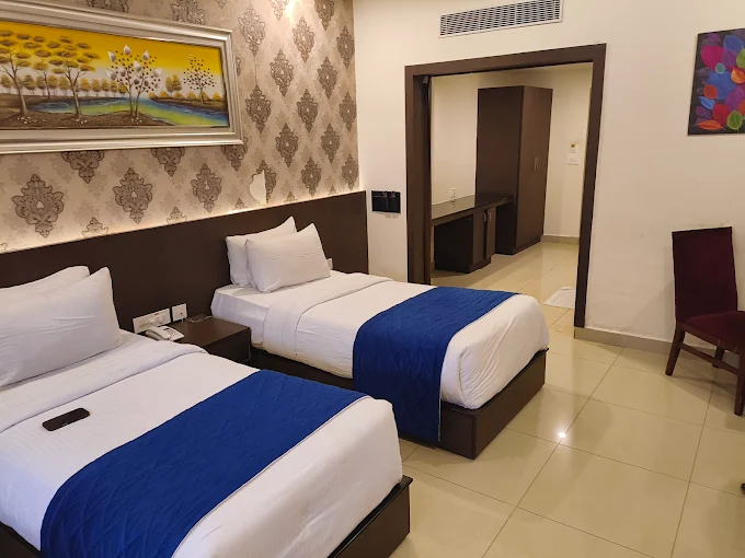 Prabhaa Grand Inn